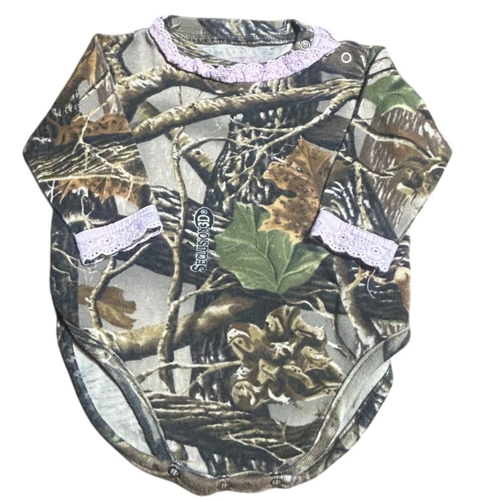 Cabela's girls 6 month long sleeve body suit with camouflage pattern w/ lace